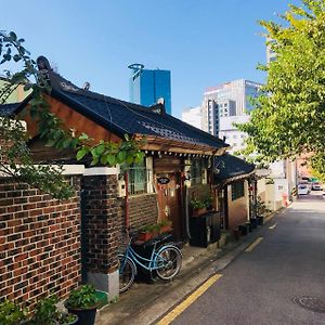 Icos Guesthouse 1 - Female Only